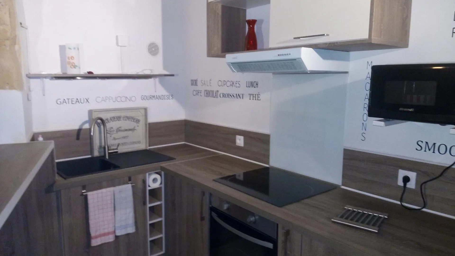 Le Paisible Appart Aixois De Chantal En Hypercentre Aix-en-Provence Daire